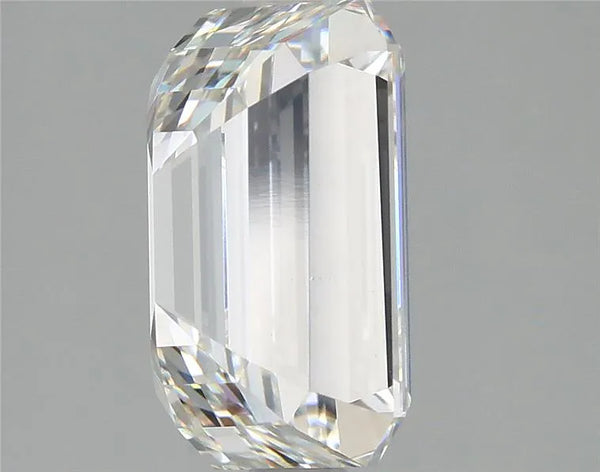 Emerald Lab Grown Diamond 3.46ct (ពណ៌ G, Clarity VVS2, IGI)